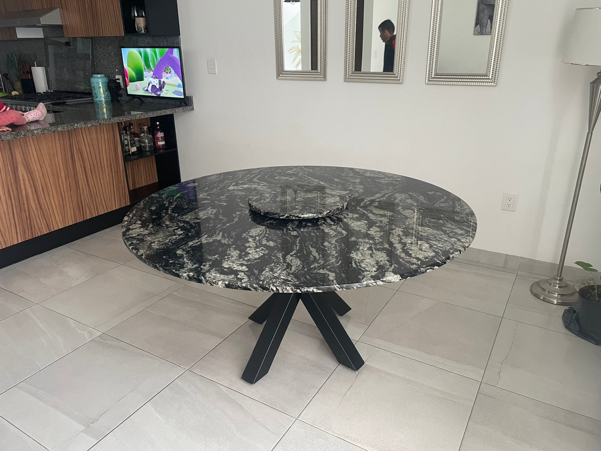 Comedor Orizaba Negro Indiano