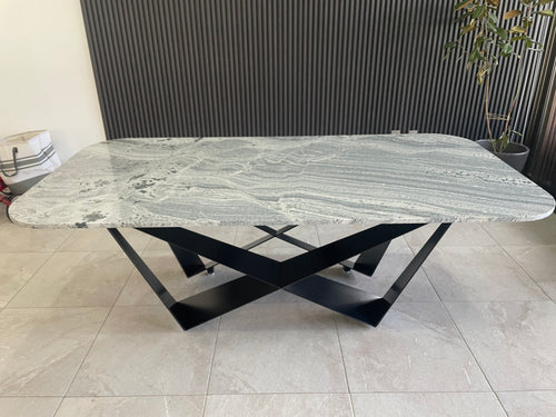 Comedor Danubio Antartic White