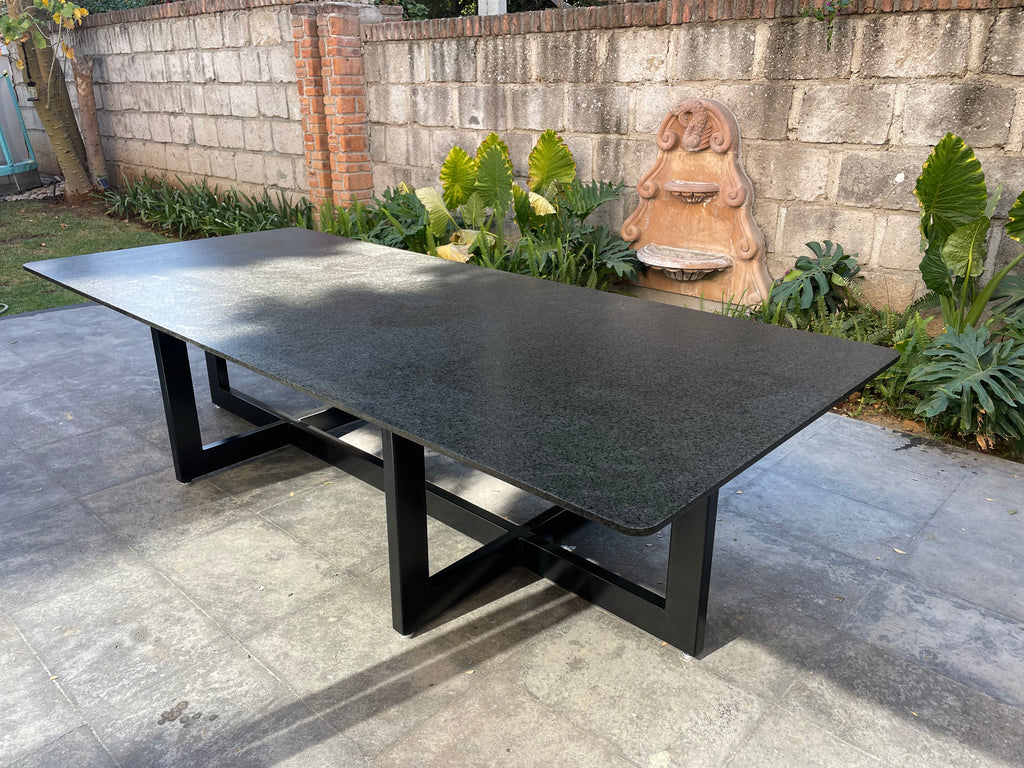 Comedor Makalu Granito San Gabriel Leather
