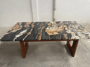 Comedor Saman rectangular Granito Magma Gold