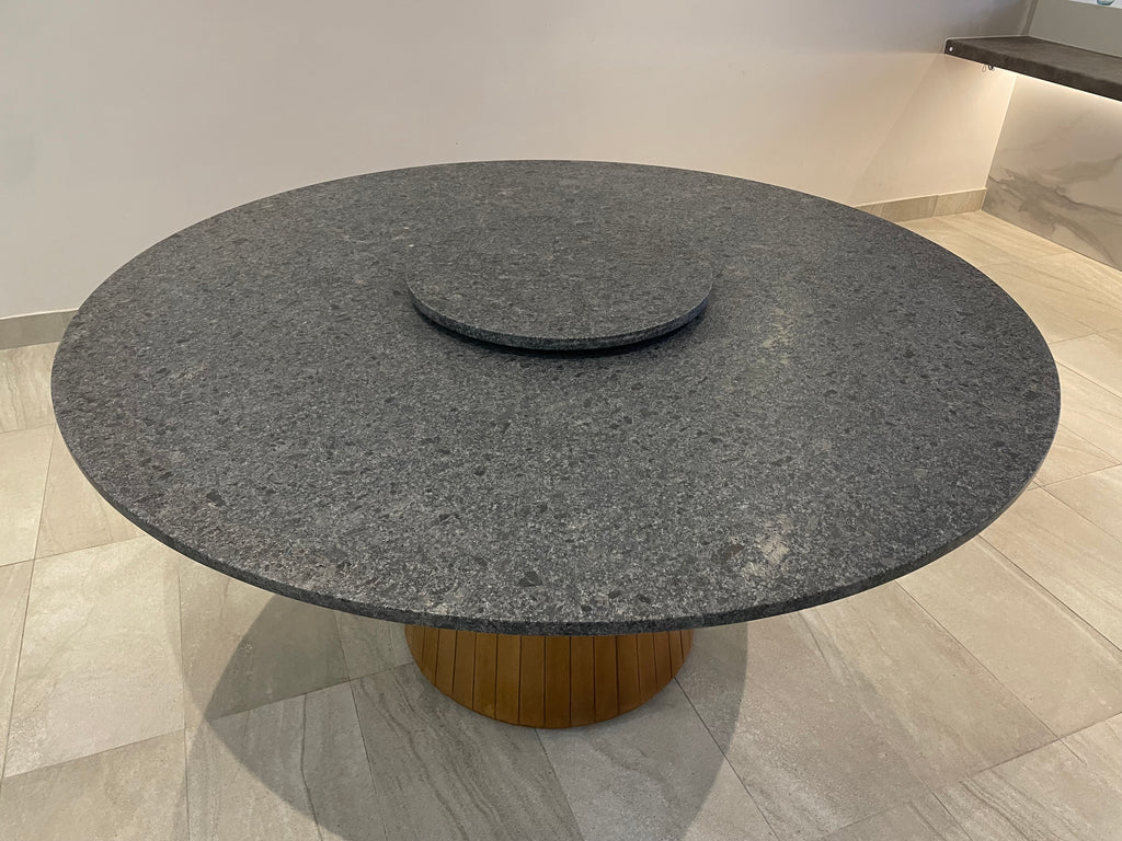 Comedor Olimpo en Granito Steel Gray leather