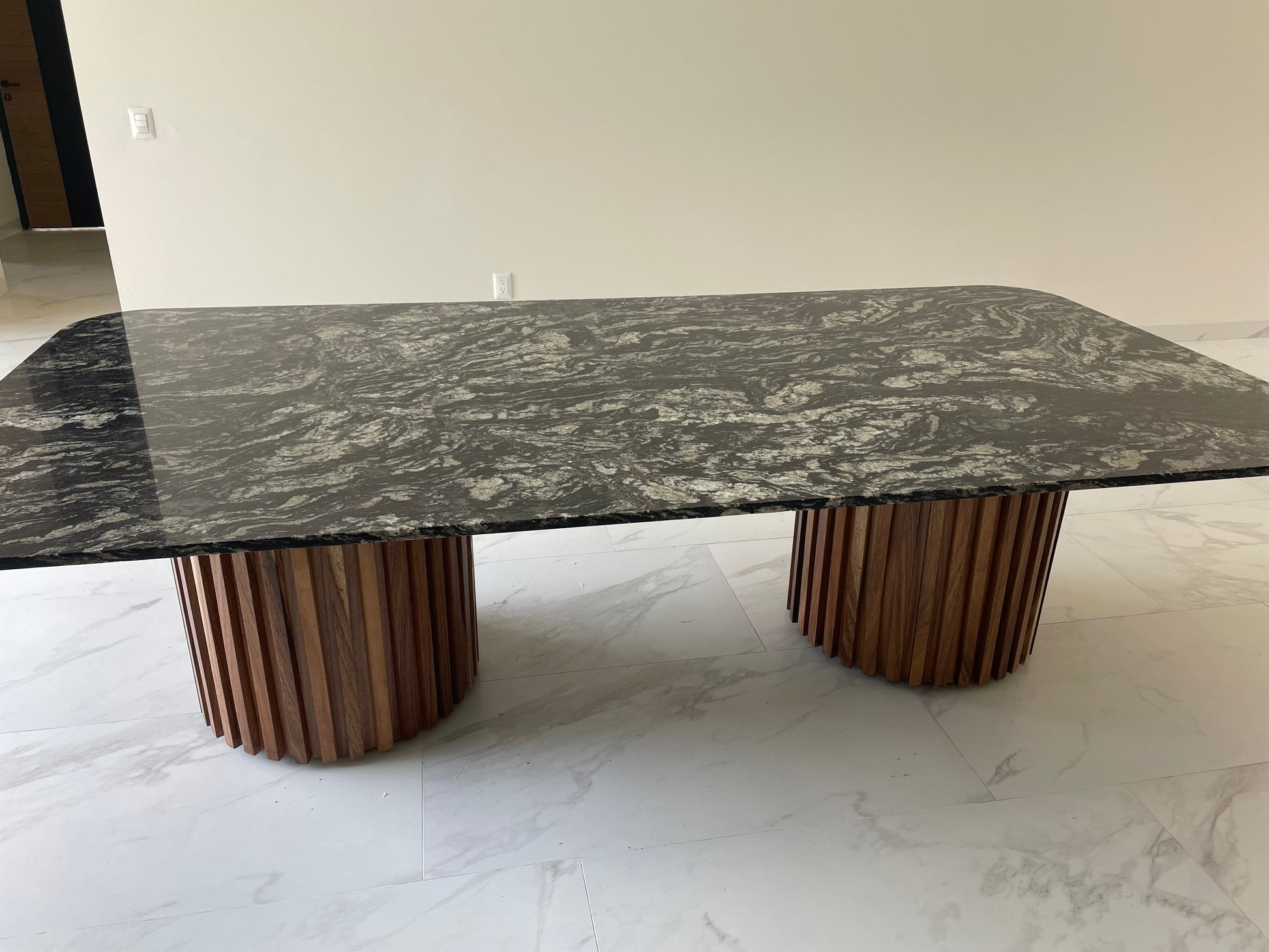 Comedor Coronel rectangular Granito Negro Indiano