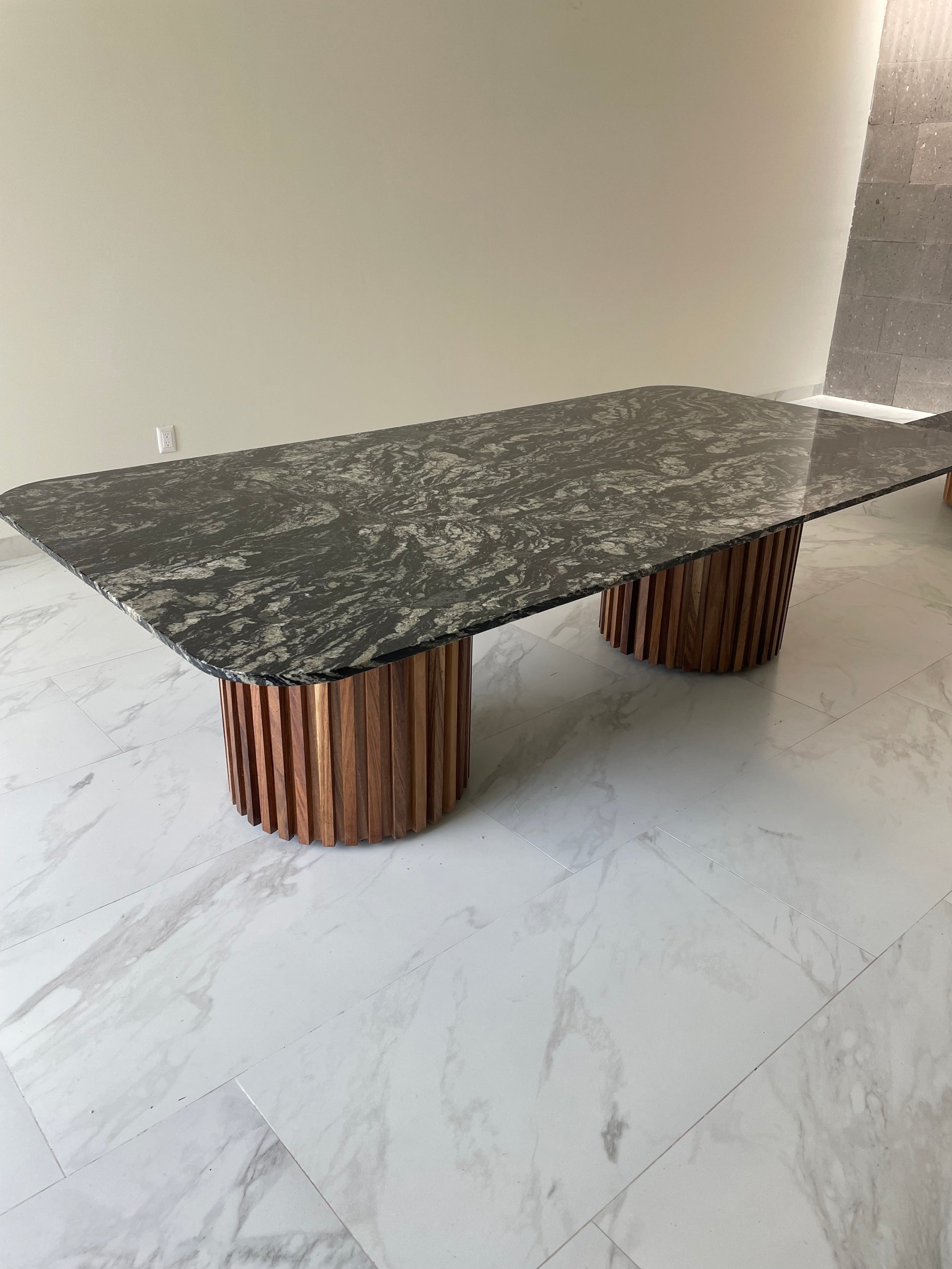 Comedor Coronel rectangular Granito Negro Indiano