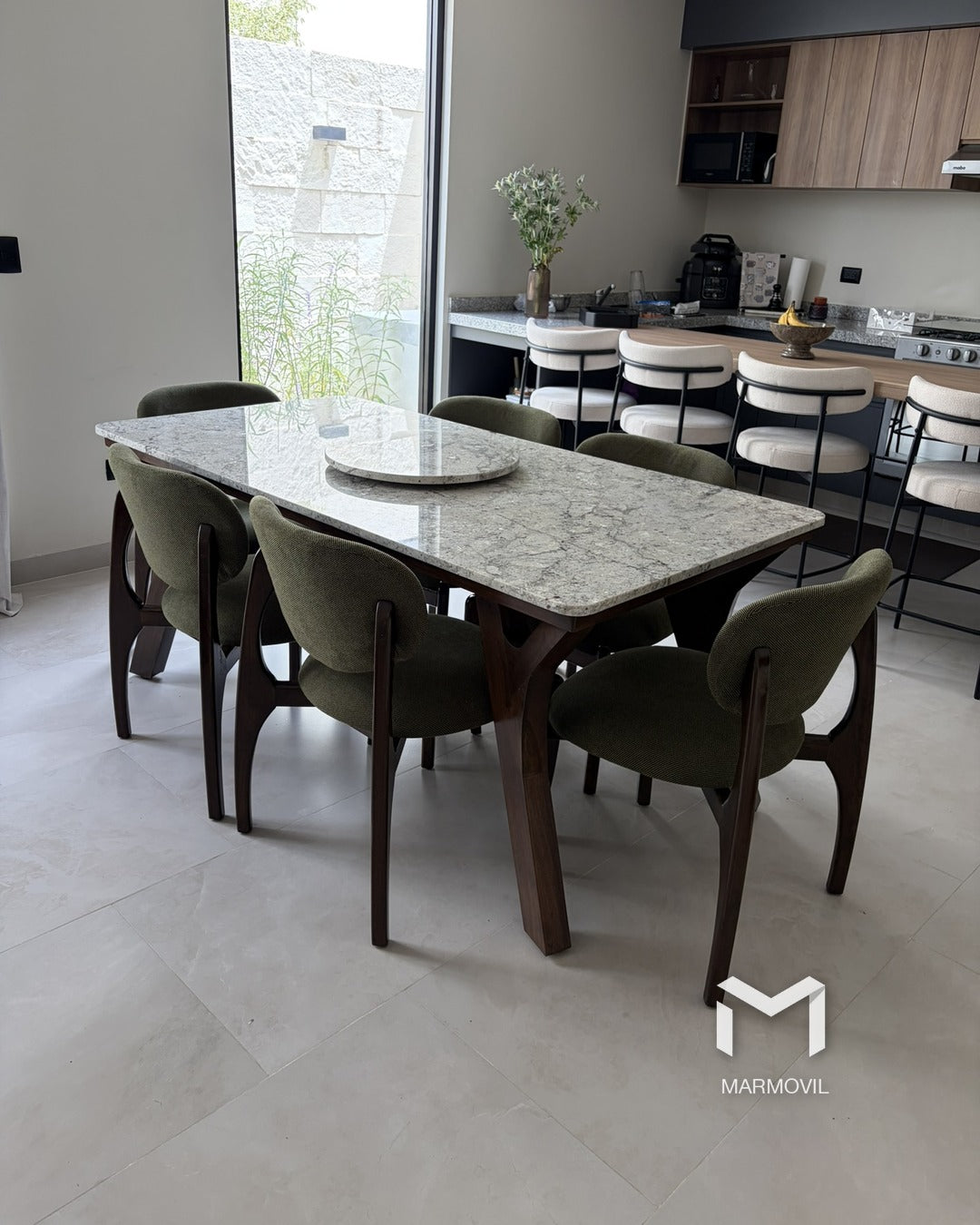 Comedor Andes en Granito Blanco Romano