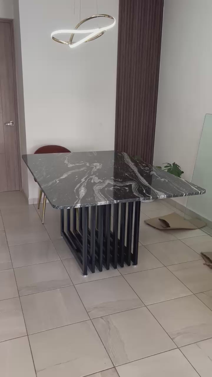 Comedor Obi Granito Black Storm