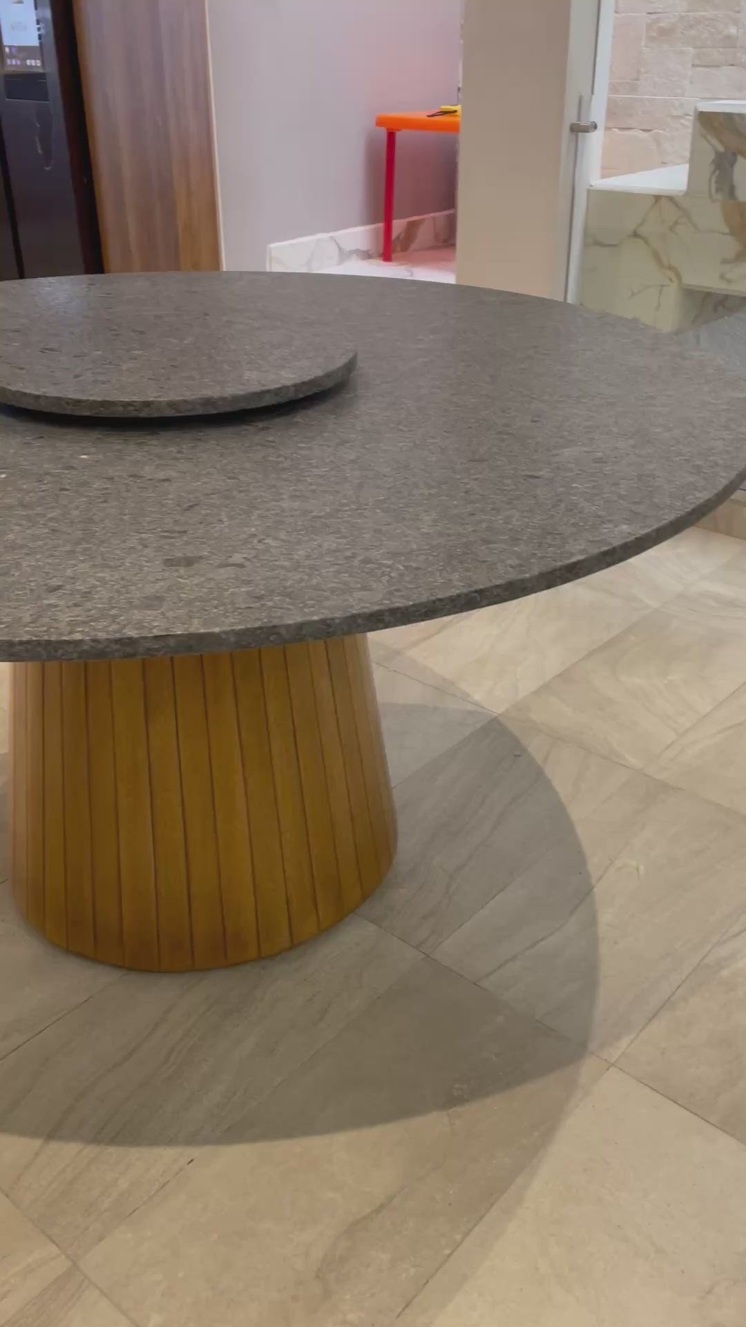 Comedor Olimpo en Granito Steel Gray leather