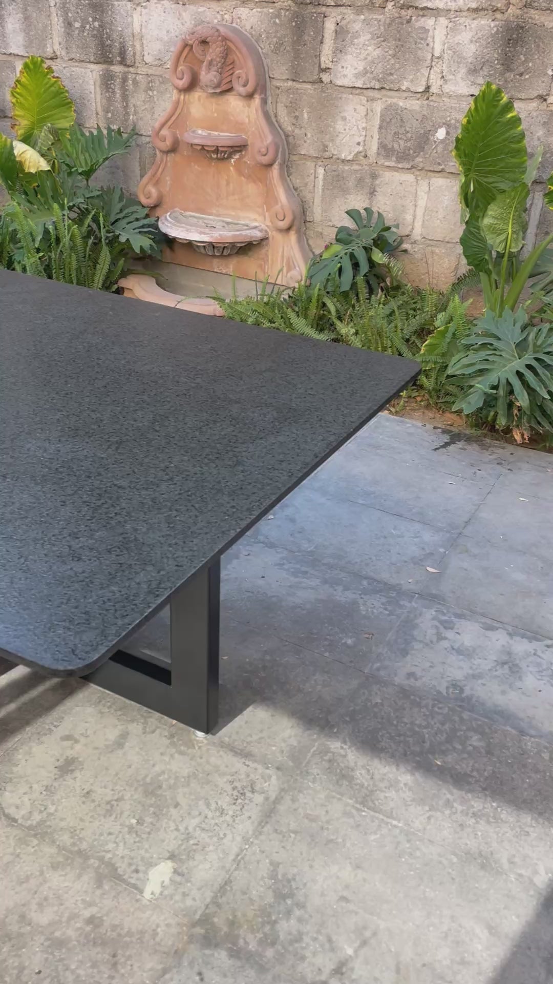 Comedor Makalu Granito San Gabriel Leather